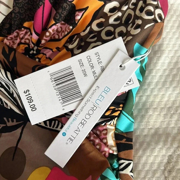 Bleu Rod Beattie V Neck Tankini Top Swimsuit - Picture 7 of 7